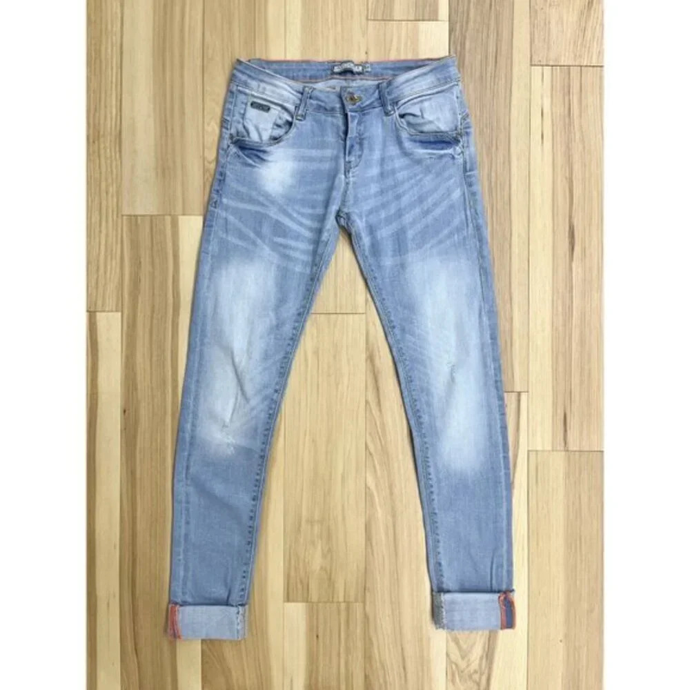 Alcott Jeans Light Wash Cuffed Straight Leg Denim 26